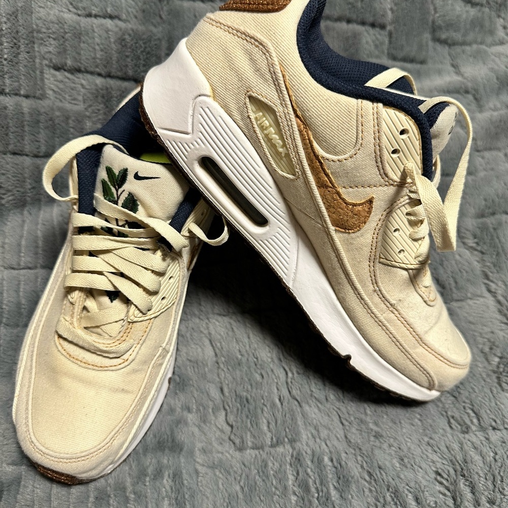 Nike Women's Cream Canvas Sneakers with Green Leaf Embroidery